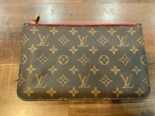 TLP LV Wristlet