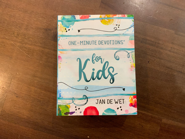 2 Sisters one minute devotions for kids