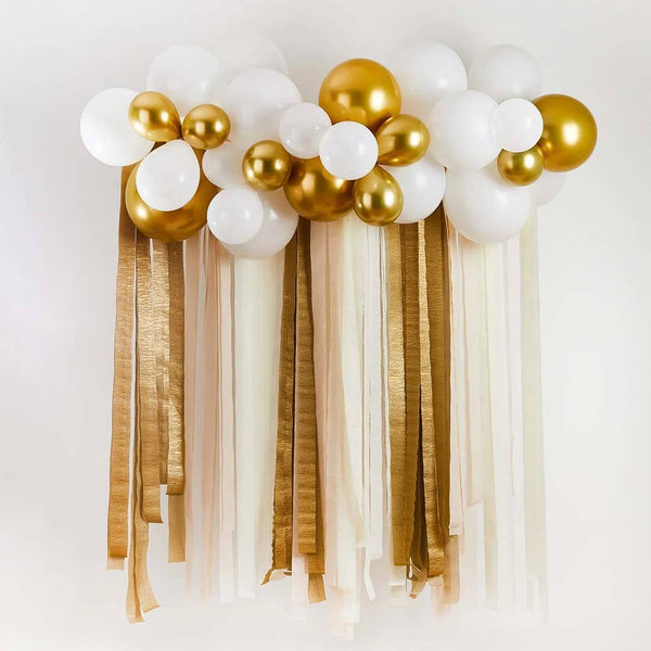 Gold Metallic Balloon & Streamer Kit
