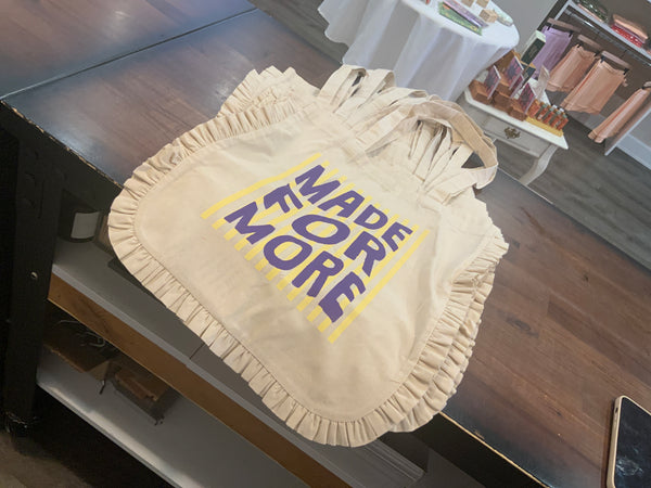 2S faith ruffle tote