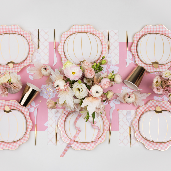 Elegant Petal Pink Gingham Dinner Plates, 8pk
