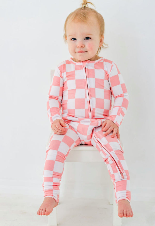 D&D Pink Checks Zippy