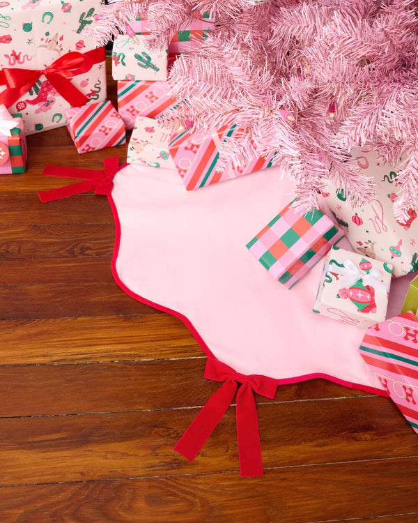 Pretty in Pink Christmas Tree Skirt